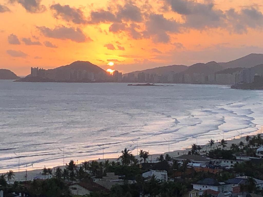 Maravilhoso Apartamento Vista Mar Enseada Guaruja Ngoại thất bức ảnh